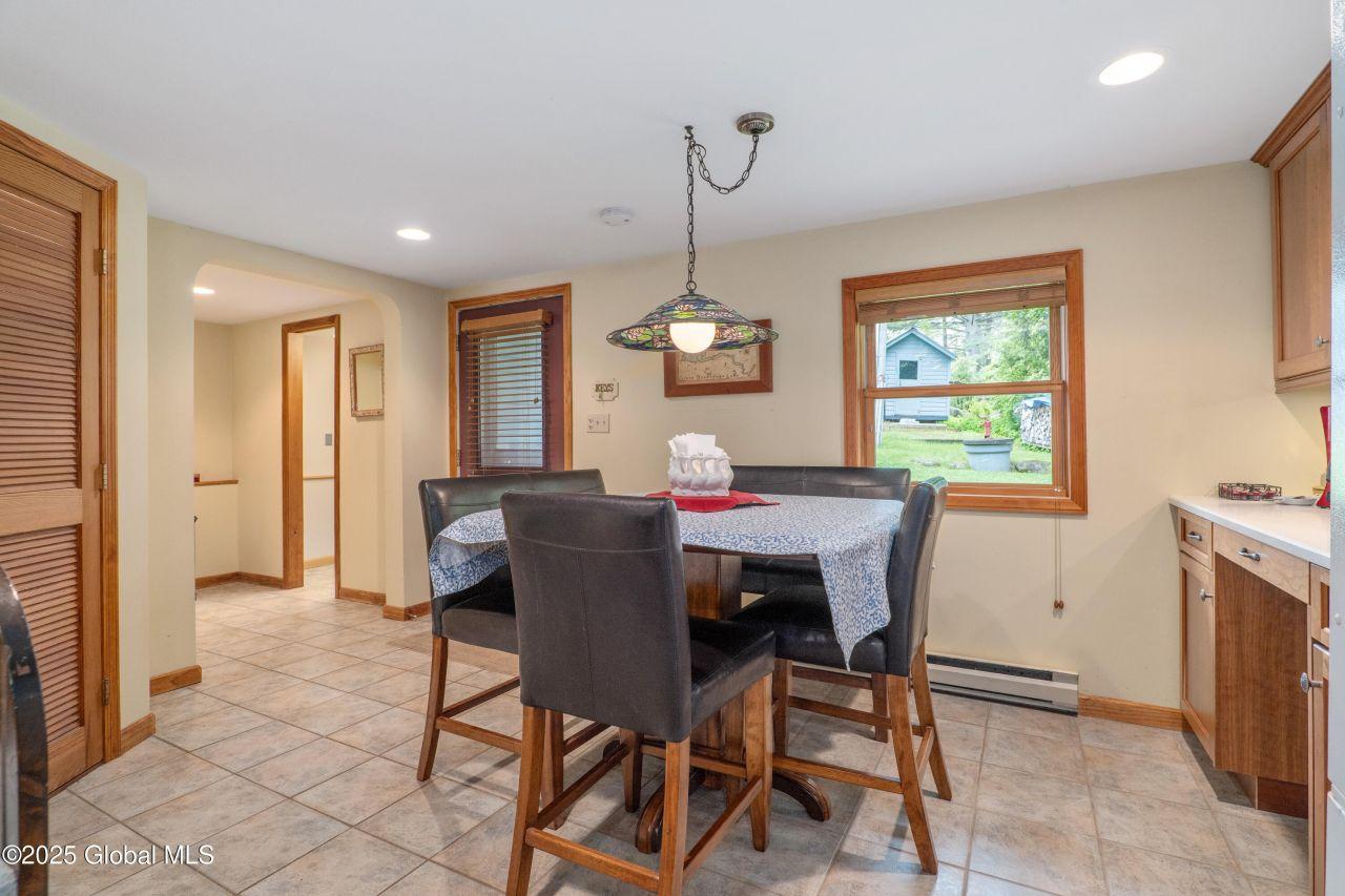 Gloversville, New York, 12078, United States, 2 Bedrooms Bedrooms, ,2 BathroomsBathrooms,Residential,For Sale,1828011