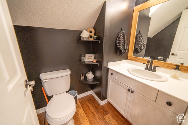 Sandy, Utah, 84070, United States, 3 Bedrooms Bedrooms, ,3 BathroomsBathrooms,Residential,For Sale,1975525