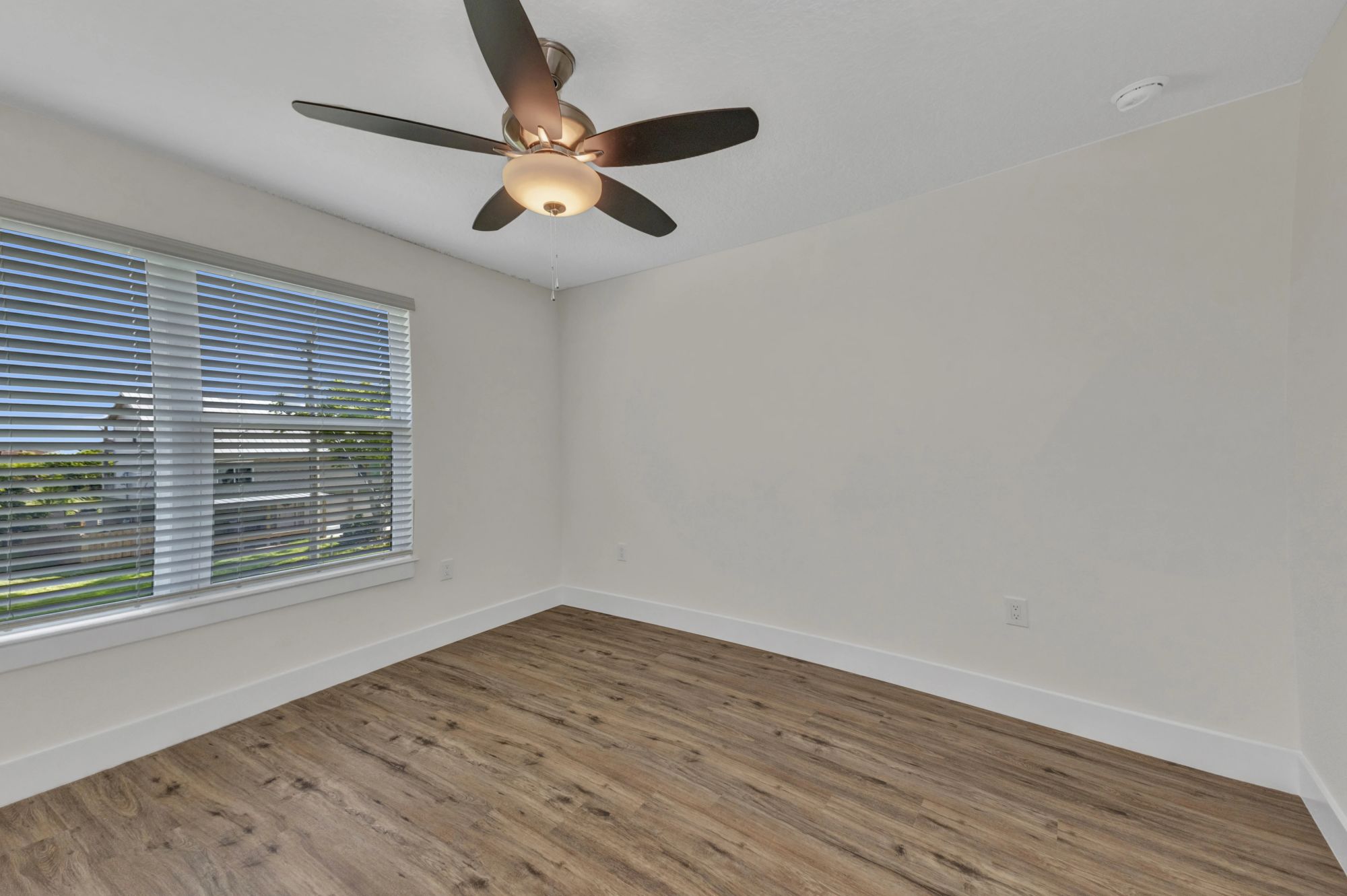 Port Charlotte, Florida, 33981, United States, 4 Bedrooms Bedrooms, ,3 BathroomsBathrooms,Residential,For Sale,1954772