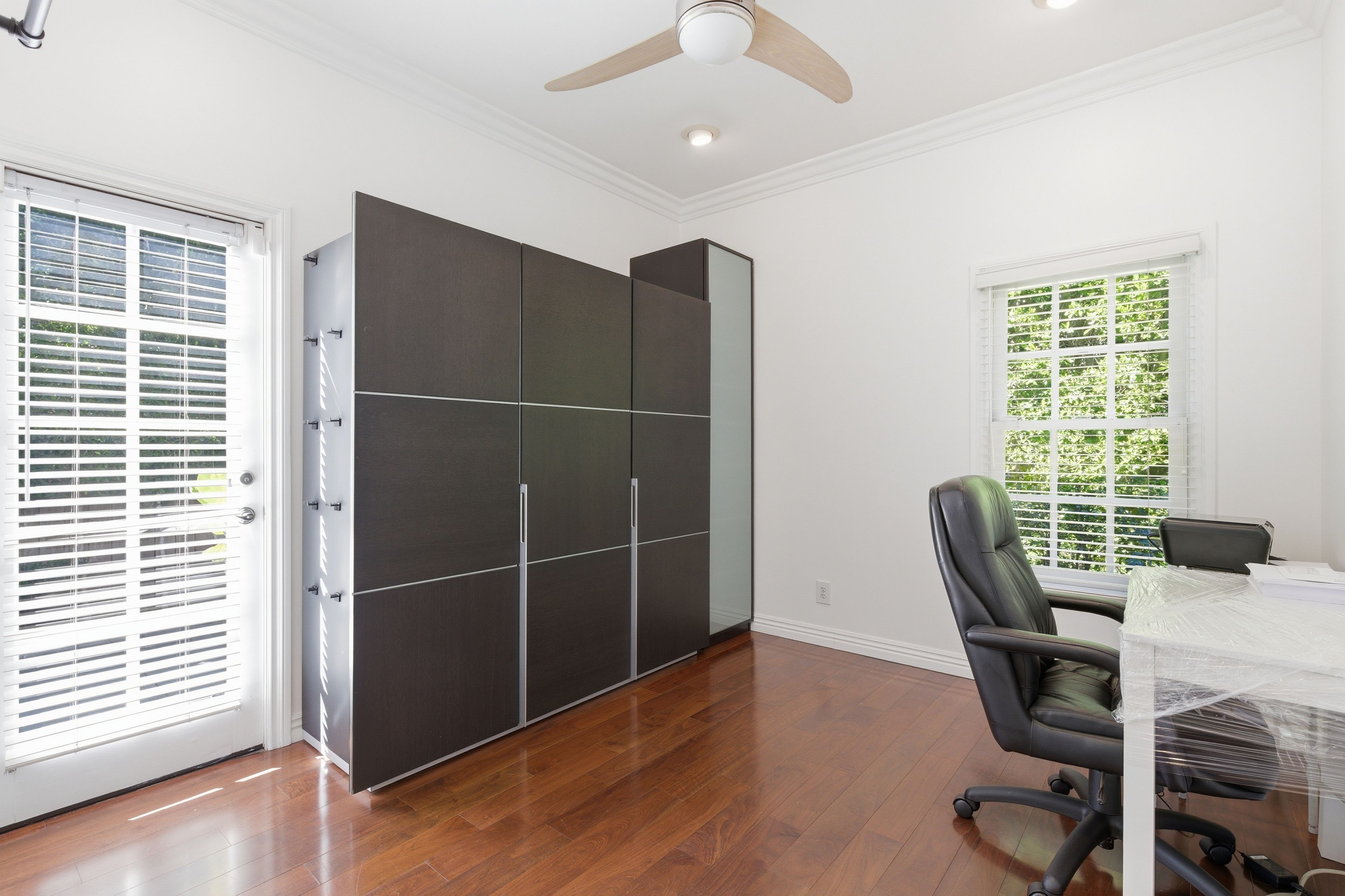  853-855 North Sweetzer Avenue - 物件實景