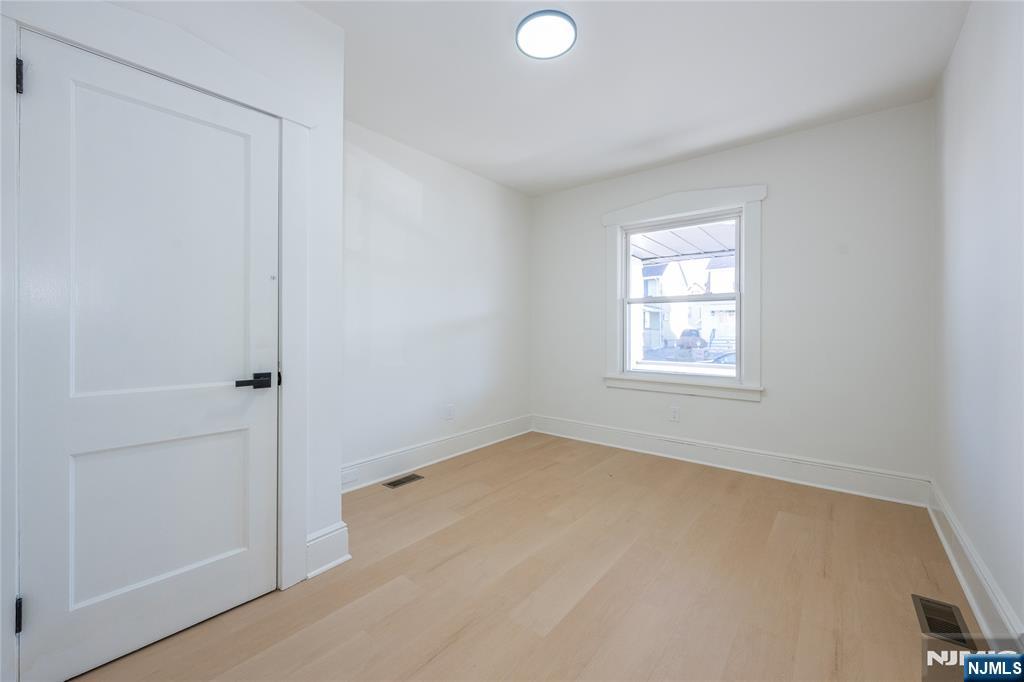 Clifton, New Jersey, 07011, United States, 4 Bedrooms Bedrooms, ,2 BathroomsBathrooms,Residential,For Sale,2003263