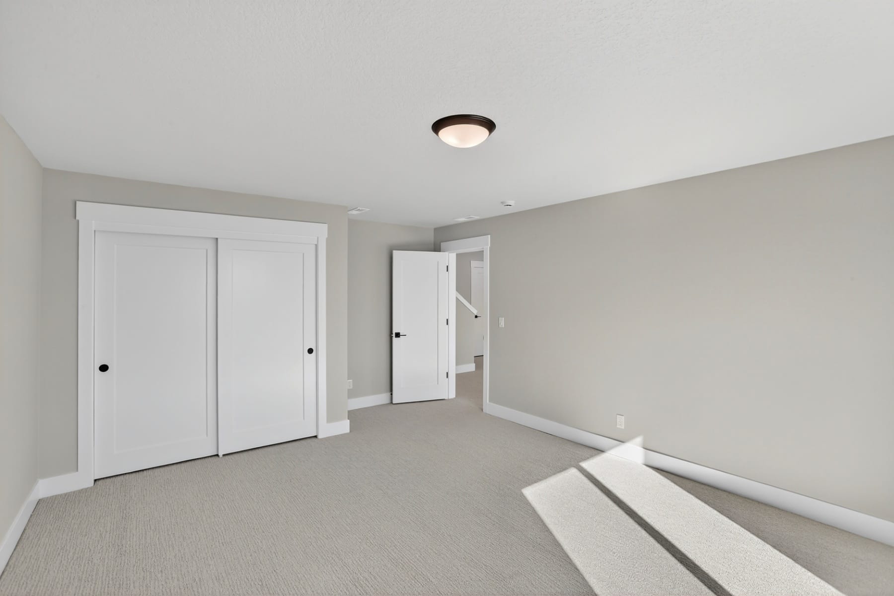  12188 SW Autumnview ST Tigard, OR 97224 - 物件實景