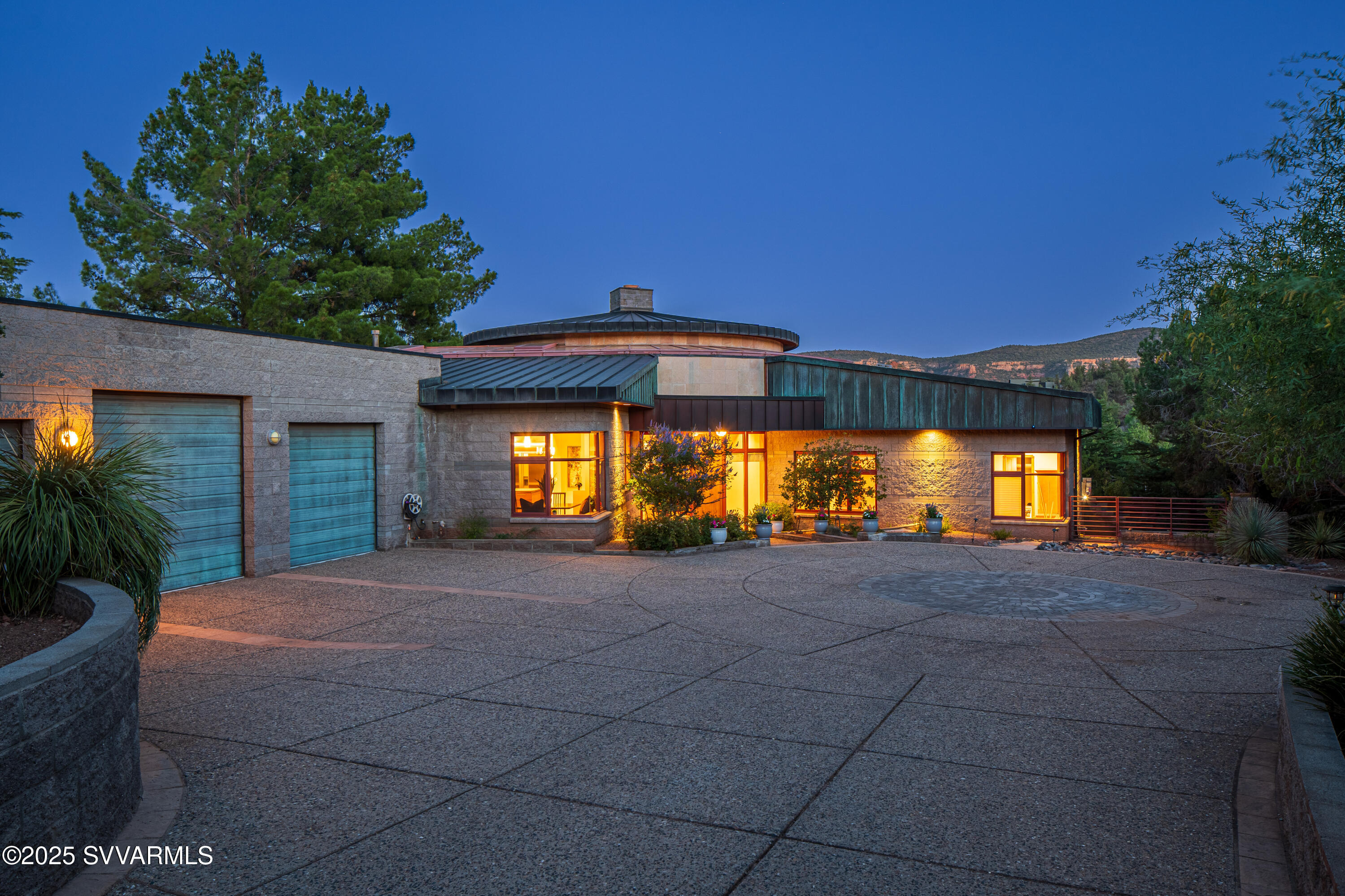 Sedona, Arizona, 86336, United States, 4 Bedrooms Bedrooms, ,3 BathroomsBathrooms,Residential,For Sale,1895371
