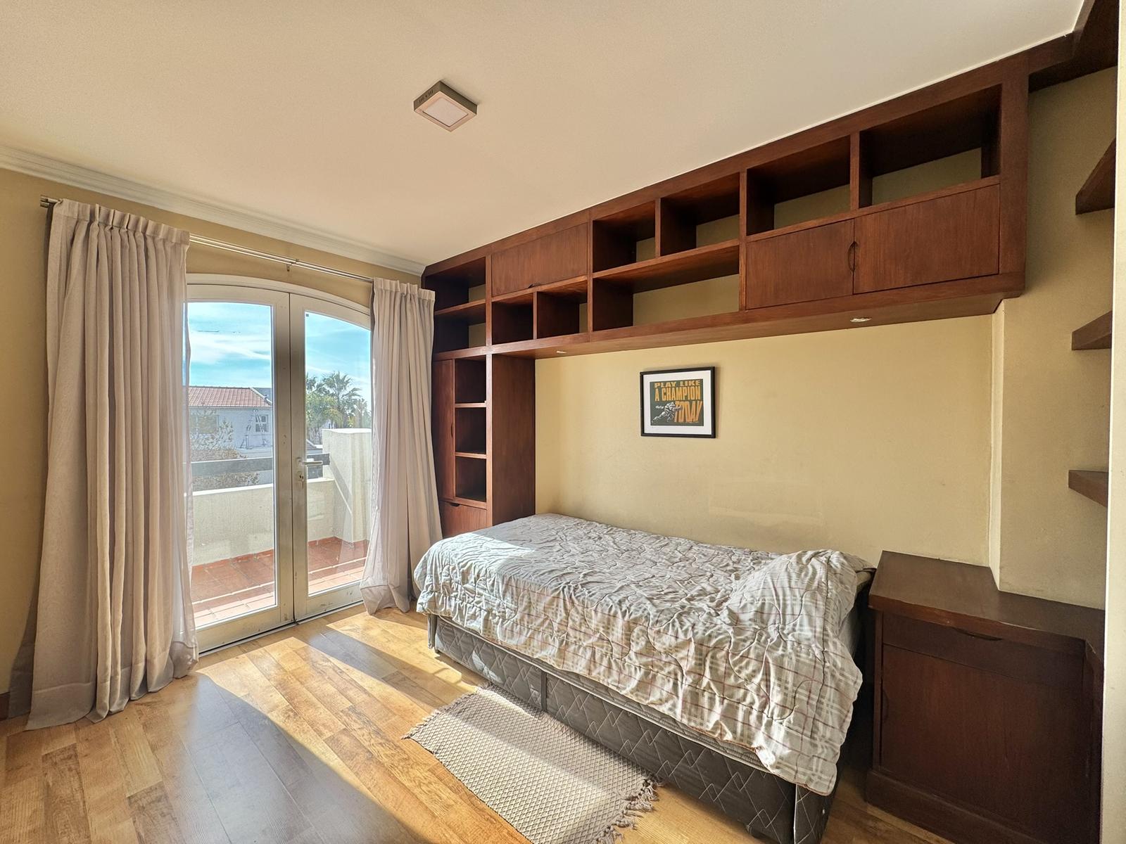 Godoy Cruz, AR-M, AR, 5 Bedrooms Bedrooms, ,4 BathroomsBathrooms,Residential,For Sale,1961859