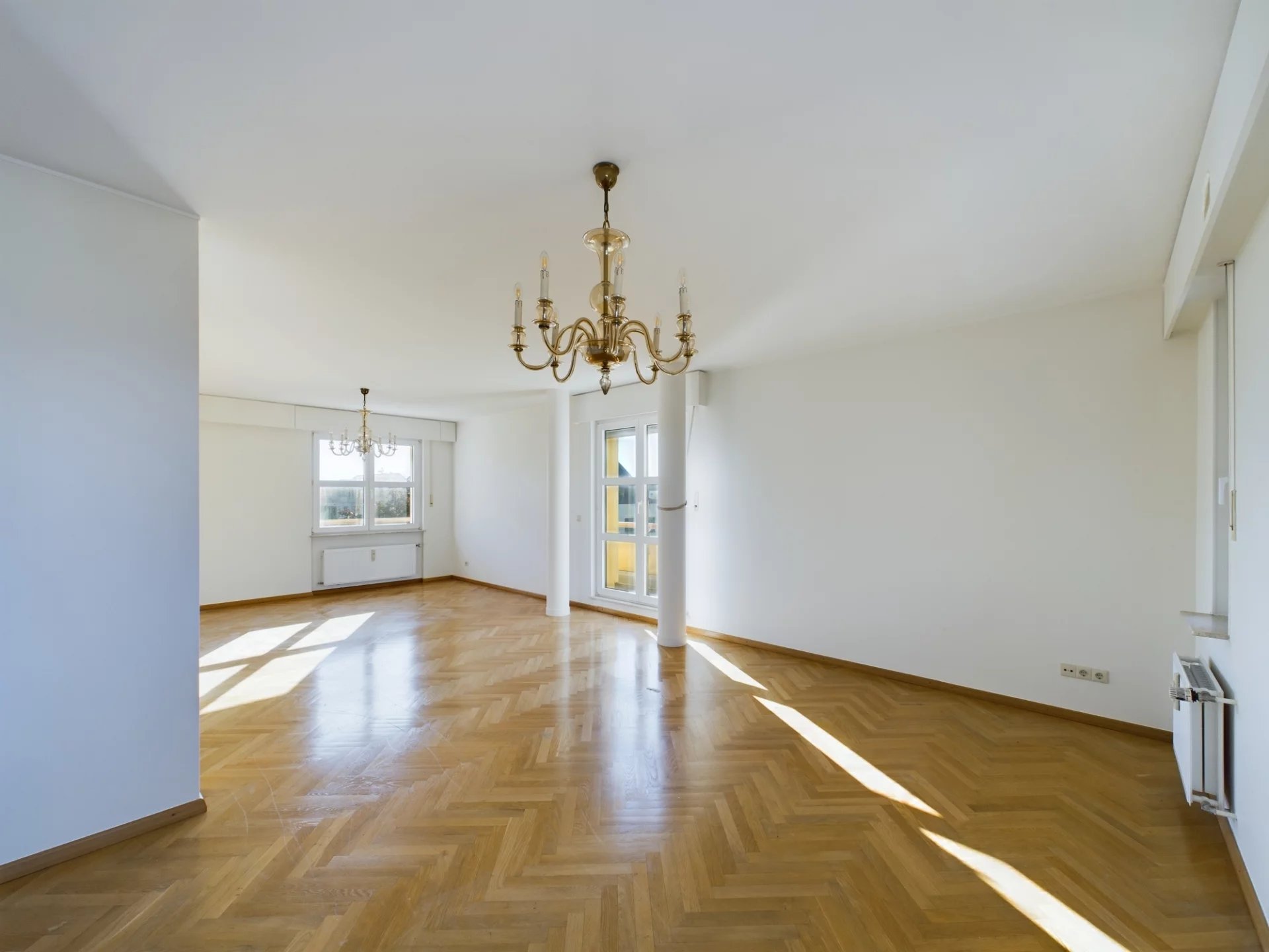 Luxembourg, Canton de Luxembourg, LU, 2 Bedrooms Bedrooms, ,1 BathroomBathrooms,Residential,For Sale,1999100