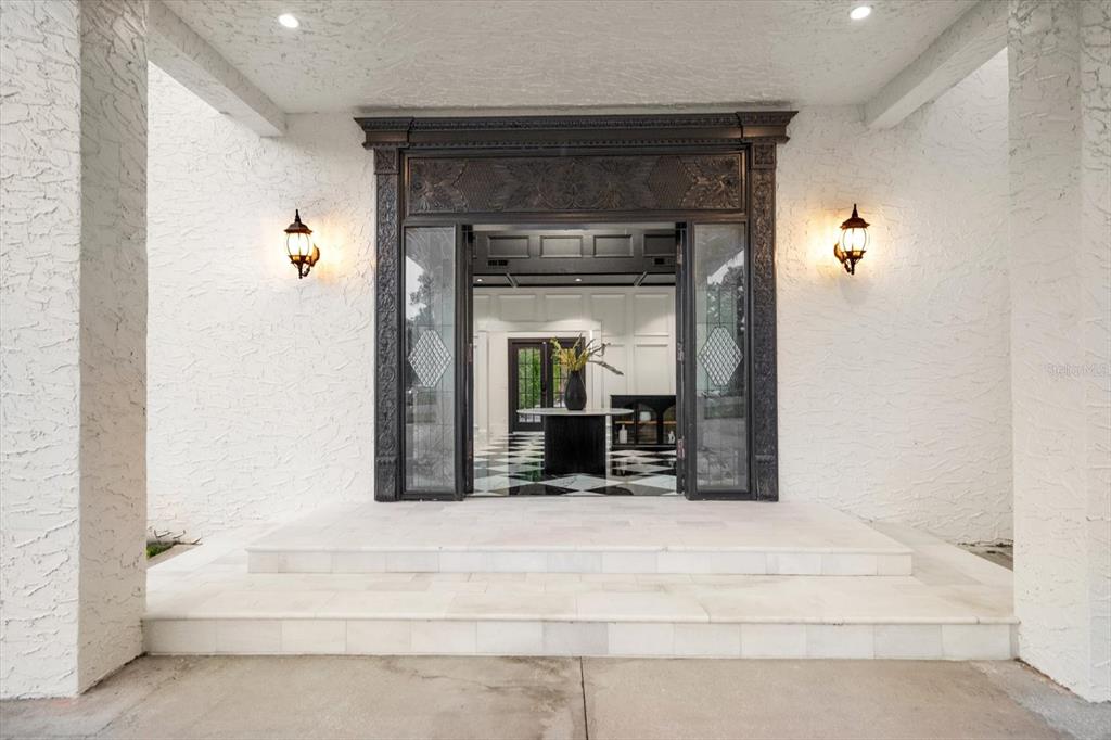 St Petersburg, Florida, 33707, United States, 5 Bedrooms Bedrooms, ,9 BathroomsBathrooms,Residential,For Sale,2000985