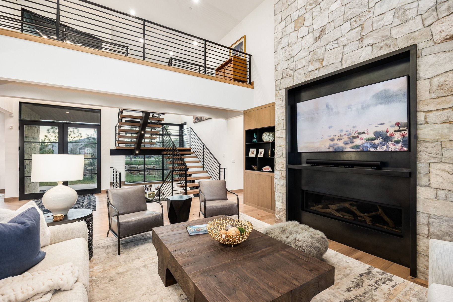  New Mountain Contemporary Home on Rare Double Lot with Timp Views - 物件實景
