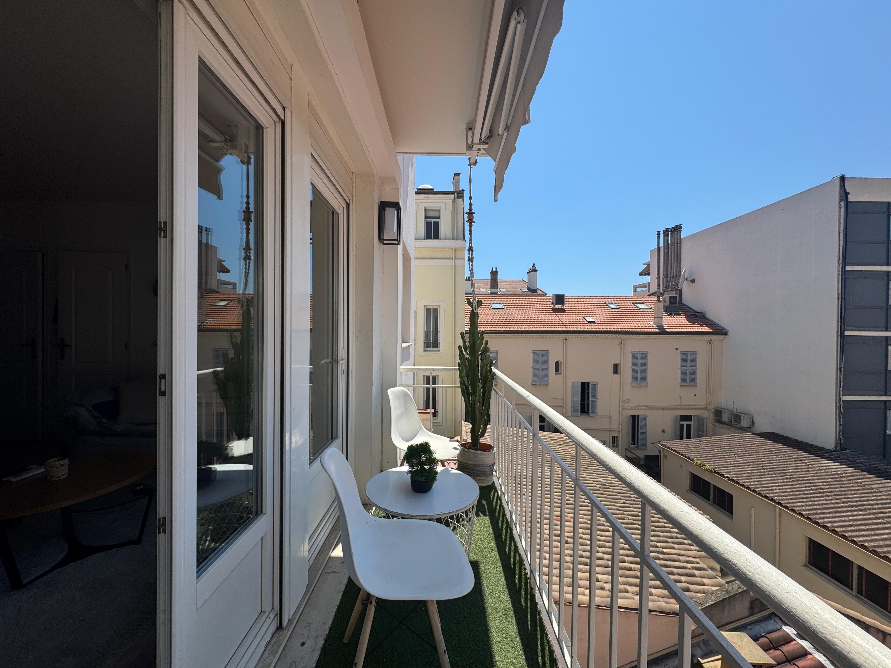  Bright 65 m² apartment with terrace for sale in Cannes, close to the seafront - 物件實景