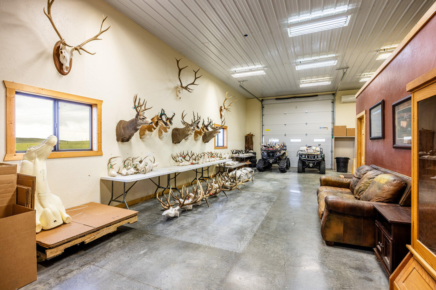Sheridan, Wyoming, 82801, United States, 2 Bedrooms Bedrooms, ,1 BathroomBathrooms,Residential,For Sale,1907436