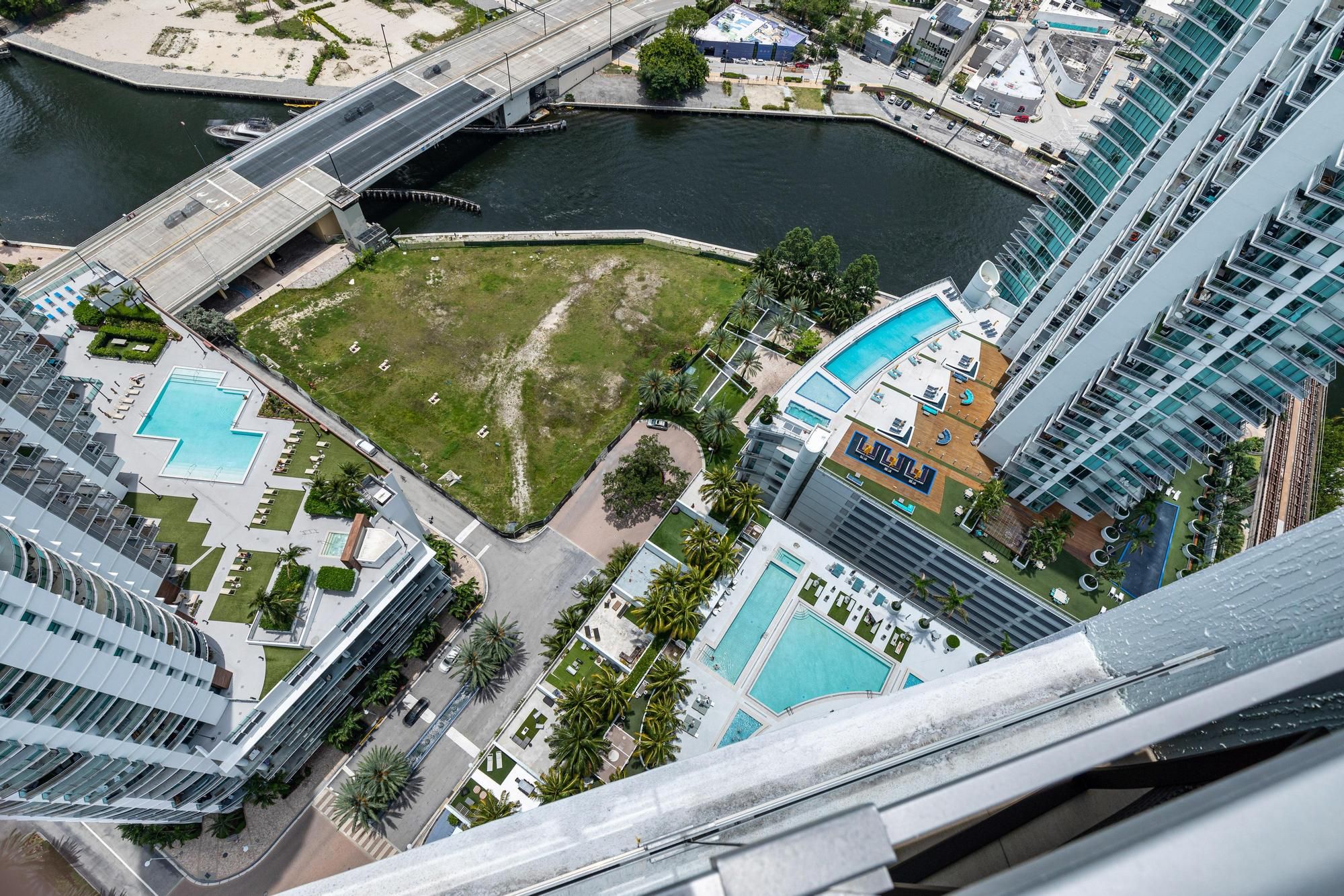  90 Sw 3rd St,Miami, FL, 33130 - 物件實景