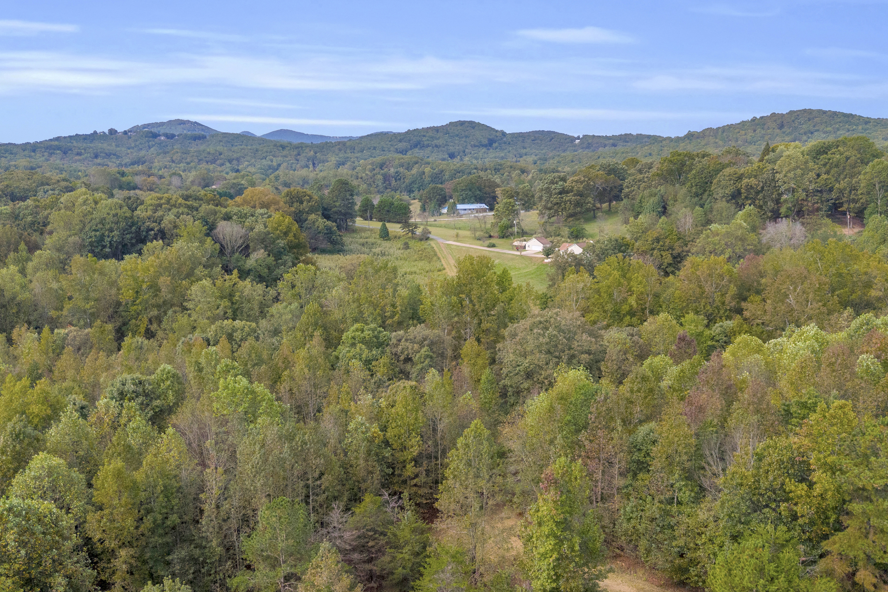 Cleveland, Georgia, 30528, United States, 3 Bedrooms Bedrooms, ,2 BathroomsBathrooms,Residential,For Sale,1979350