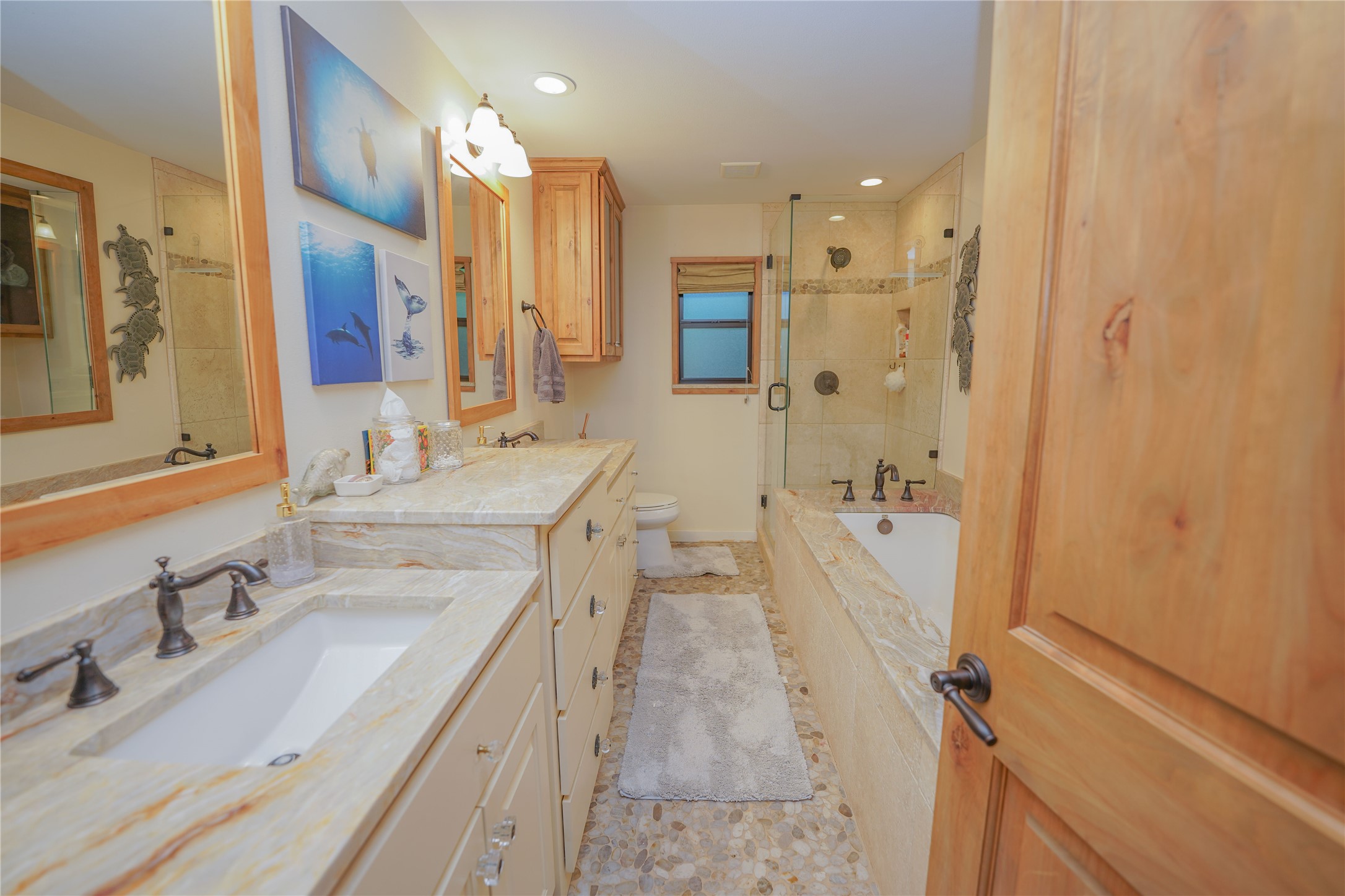 Fort Worth, Texas, 76116, United States, 4 Bedrooms Bedrooms, ,3 BathroomsBathrooms,Residential,For Sale,1901909