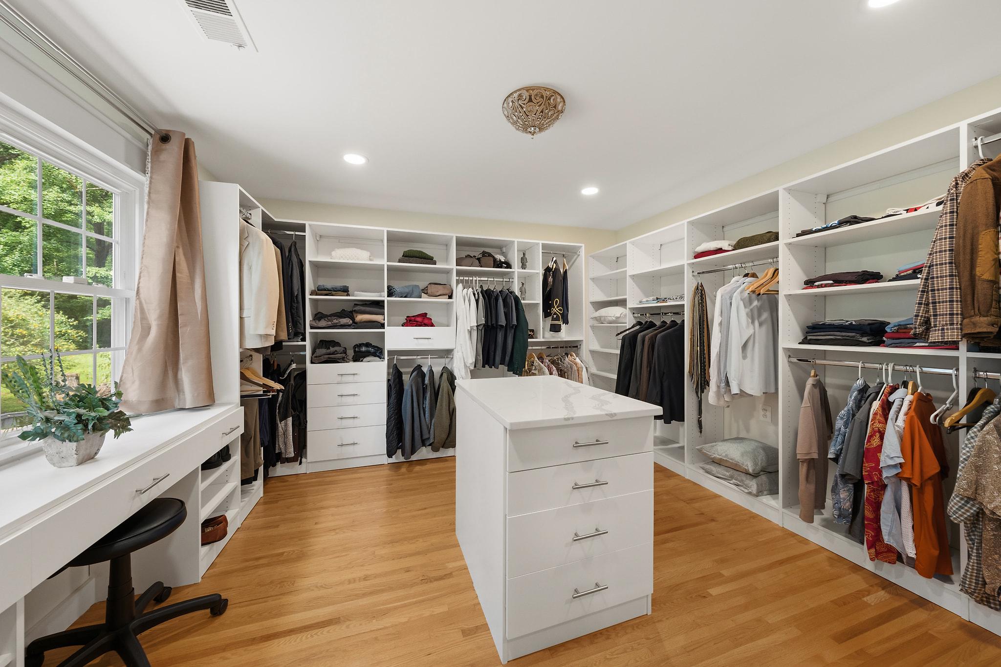 7821 Old Dominion Drive, Mclean, VA, 22102 - 物件實景