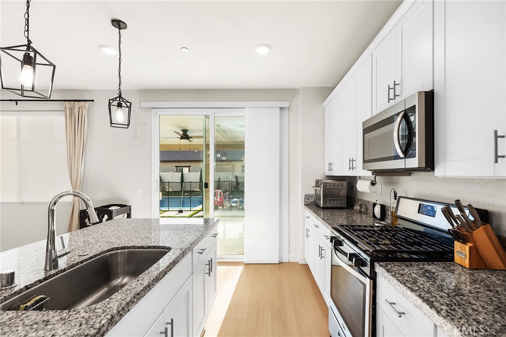 Menifee, California, 92584, United States, 4 Bedrooms Bedrooms, ,3 BathroomsBathrooms,Residential,For Sale,1942234