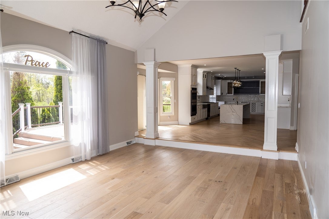 North Royalton, Ohio, 44133, United States, 4 Bedrooms Bedrooms, ,3 BathroomsBathrooms,Residential,For Sale,1973656