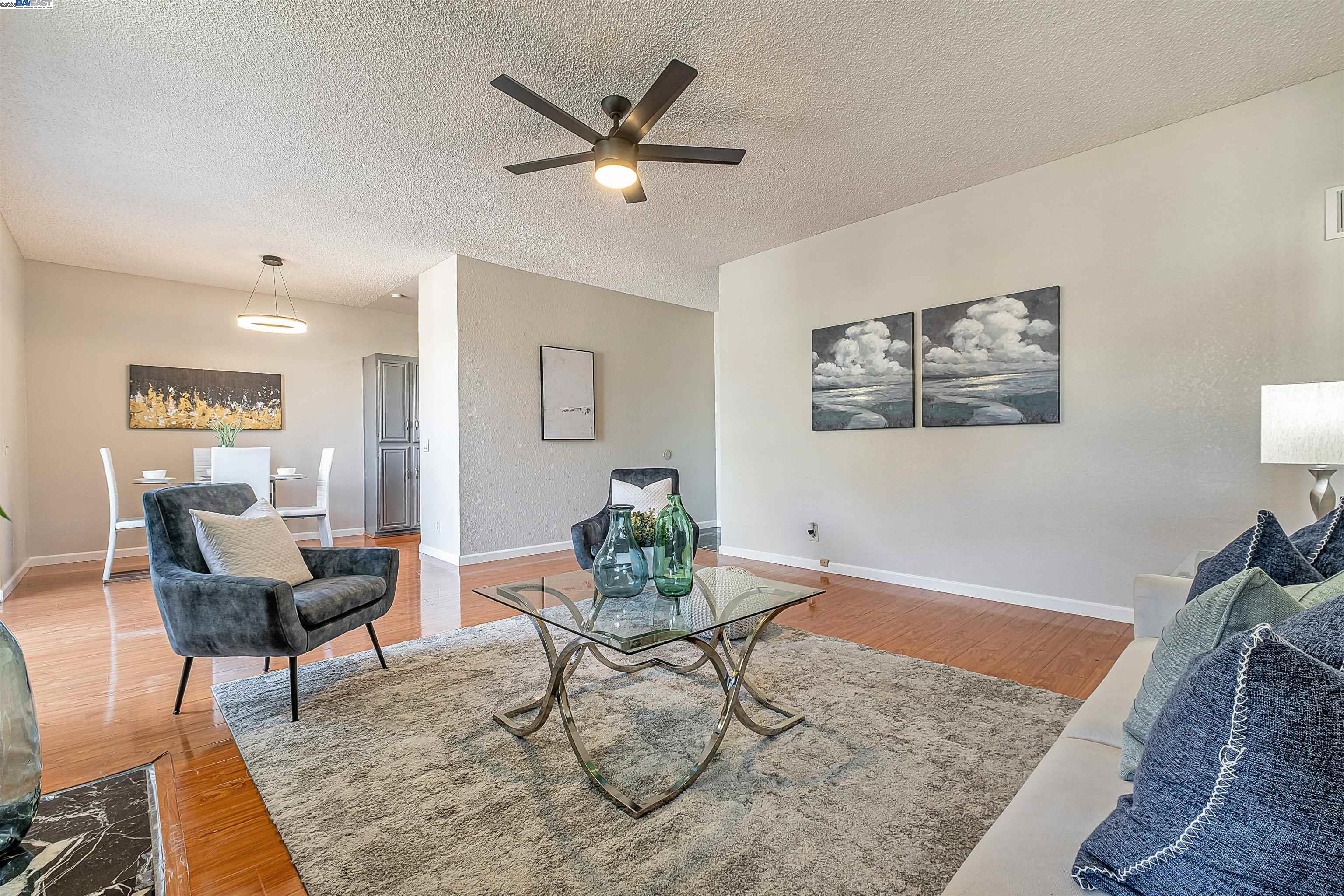 Fremont, California, 94536, United States, 2 Bedrooms Bedrooms, ,2 BathroomsBathrooms,Residential,For Sale,1911508