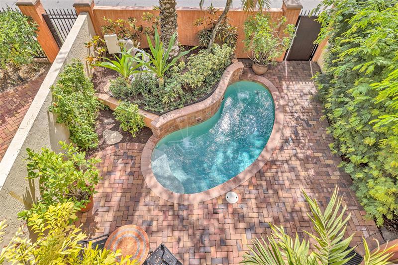Fort Lauderdale, Florida, 33301, United States, 3 Bedrooms Bedrooms, ,4 BathroomsBathrooms,Residential,For Sale,1947110