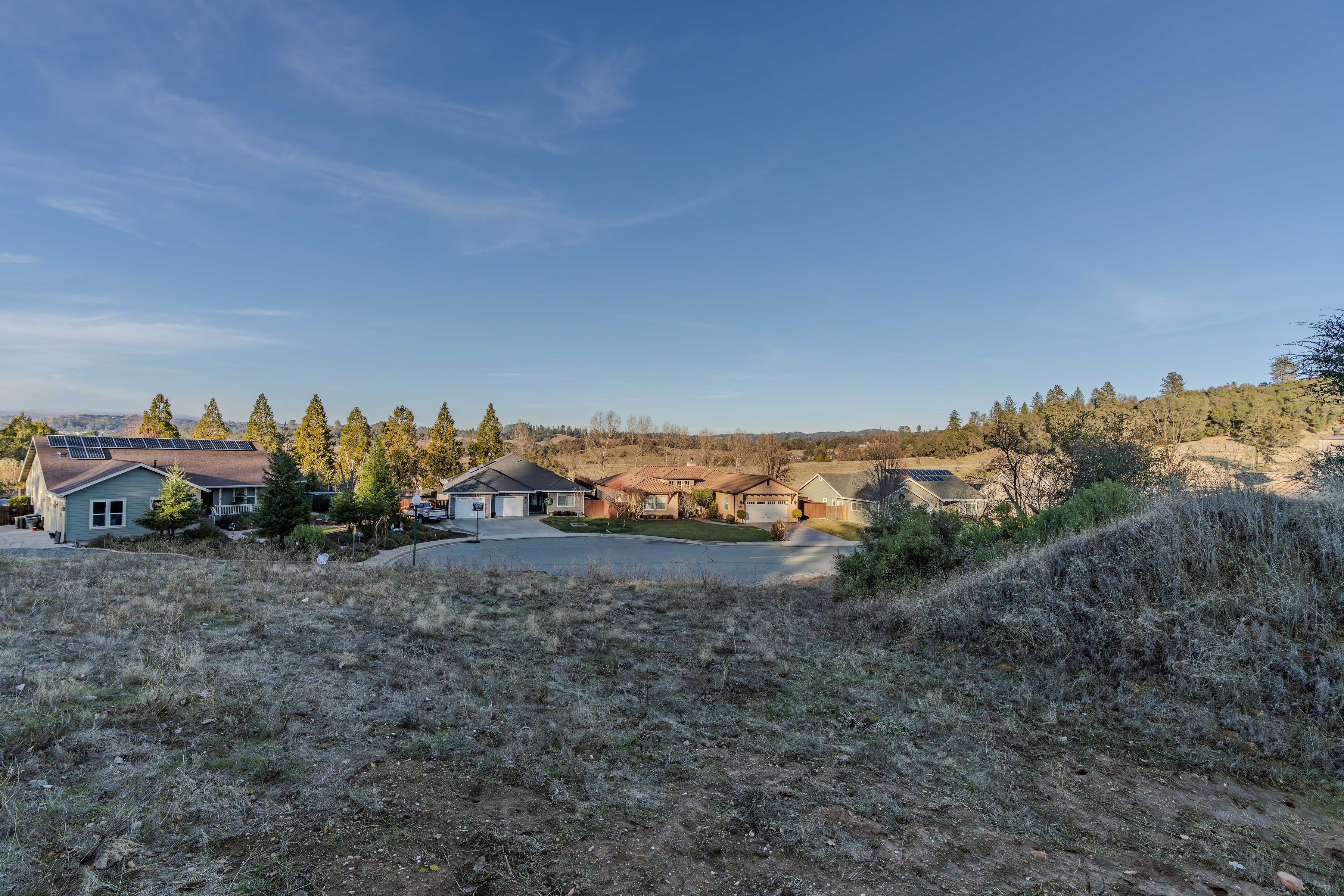  Desirable neighborhood lot ready for development - 物件實景