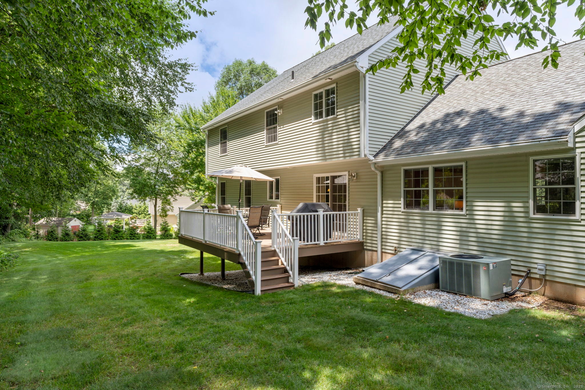 Manchester, Connecticut, 06040, United States, 4 Bedrooms Bedrooms, ,3 BathroomsBathrooms,Residential,For Sale,1916199