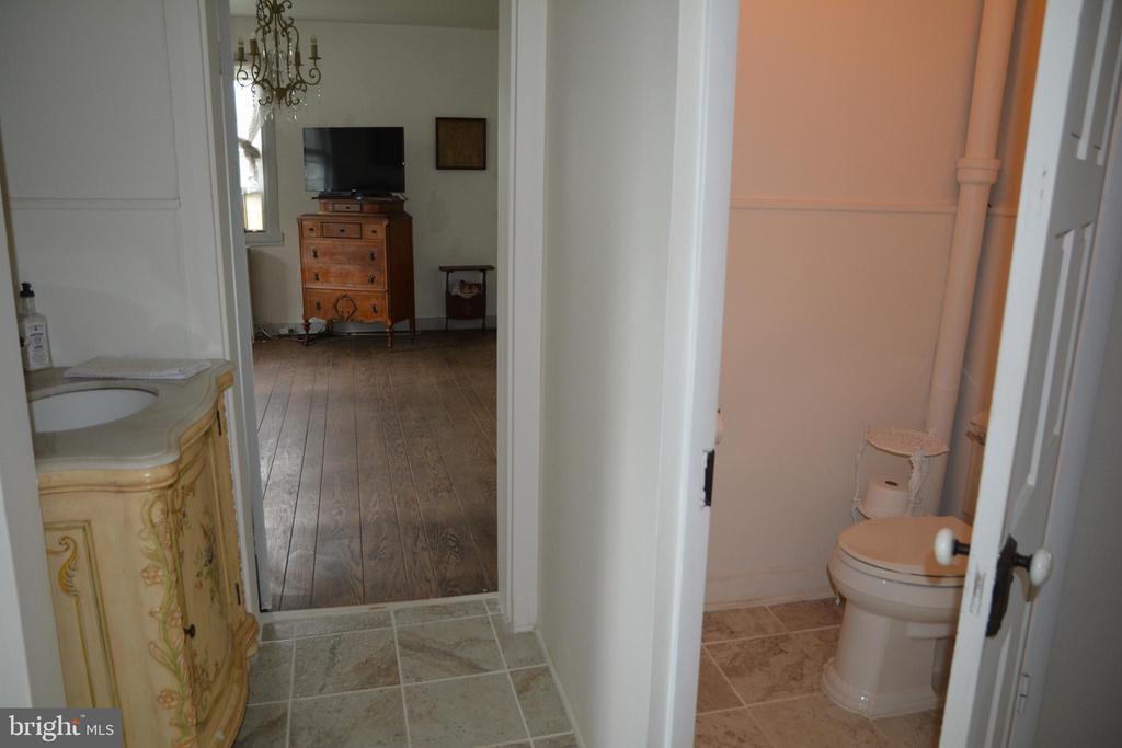 Westminster, Maryland, 21157, United States, 4 Bedrooms Bedrooms, ,3 BathroomsBathrooms,Residential,For Sale,1943426