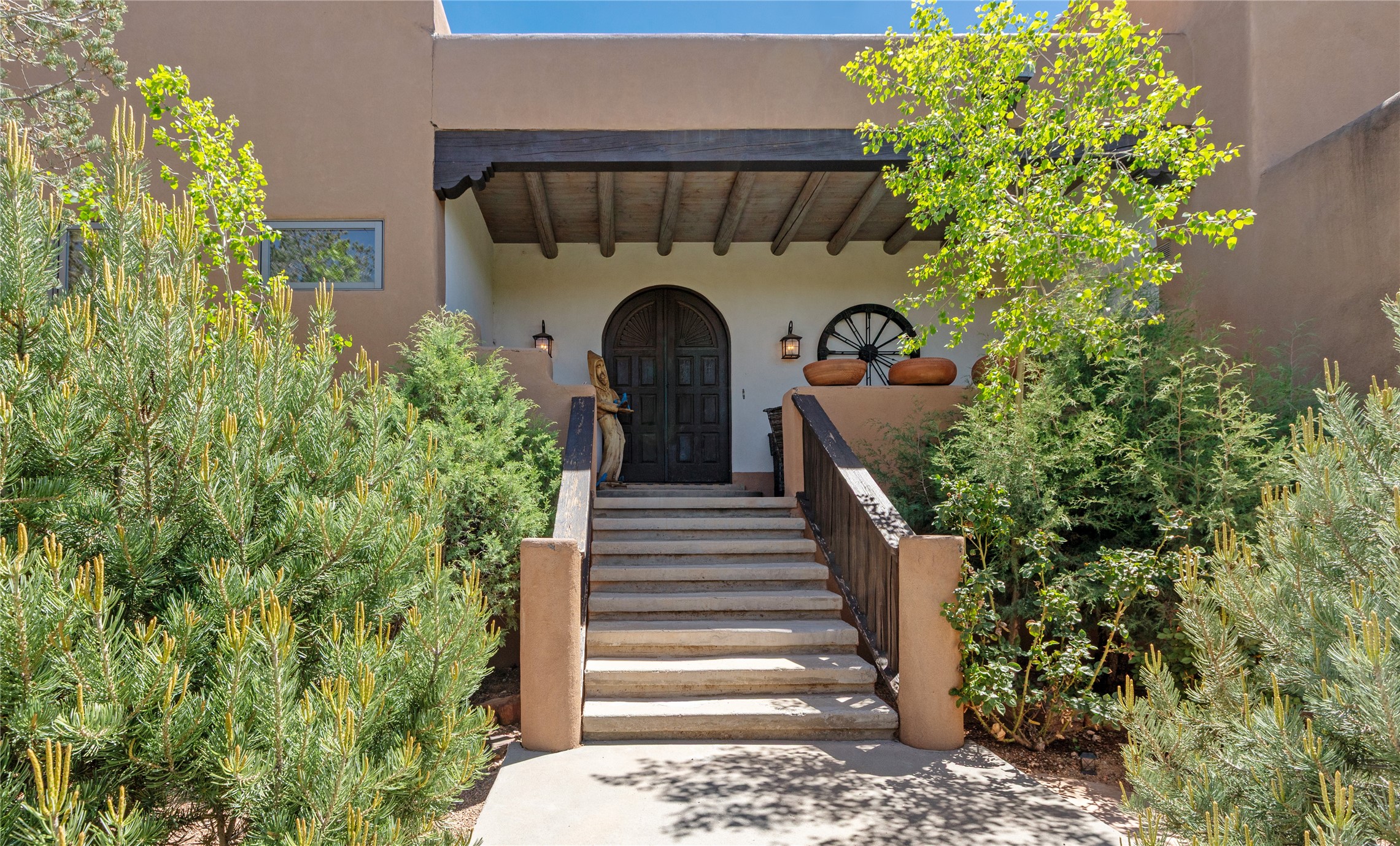  1327 Old Pecos Trail - 物件實景