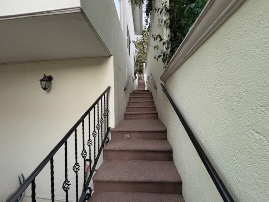 Atizapán de Zaragoza, Estado de méxico, 52938, Mexico, 5 Bedrooms Bedrooms, ,4 BathroomsBathrooms,Residential,For Sale,1828388