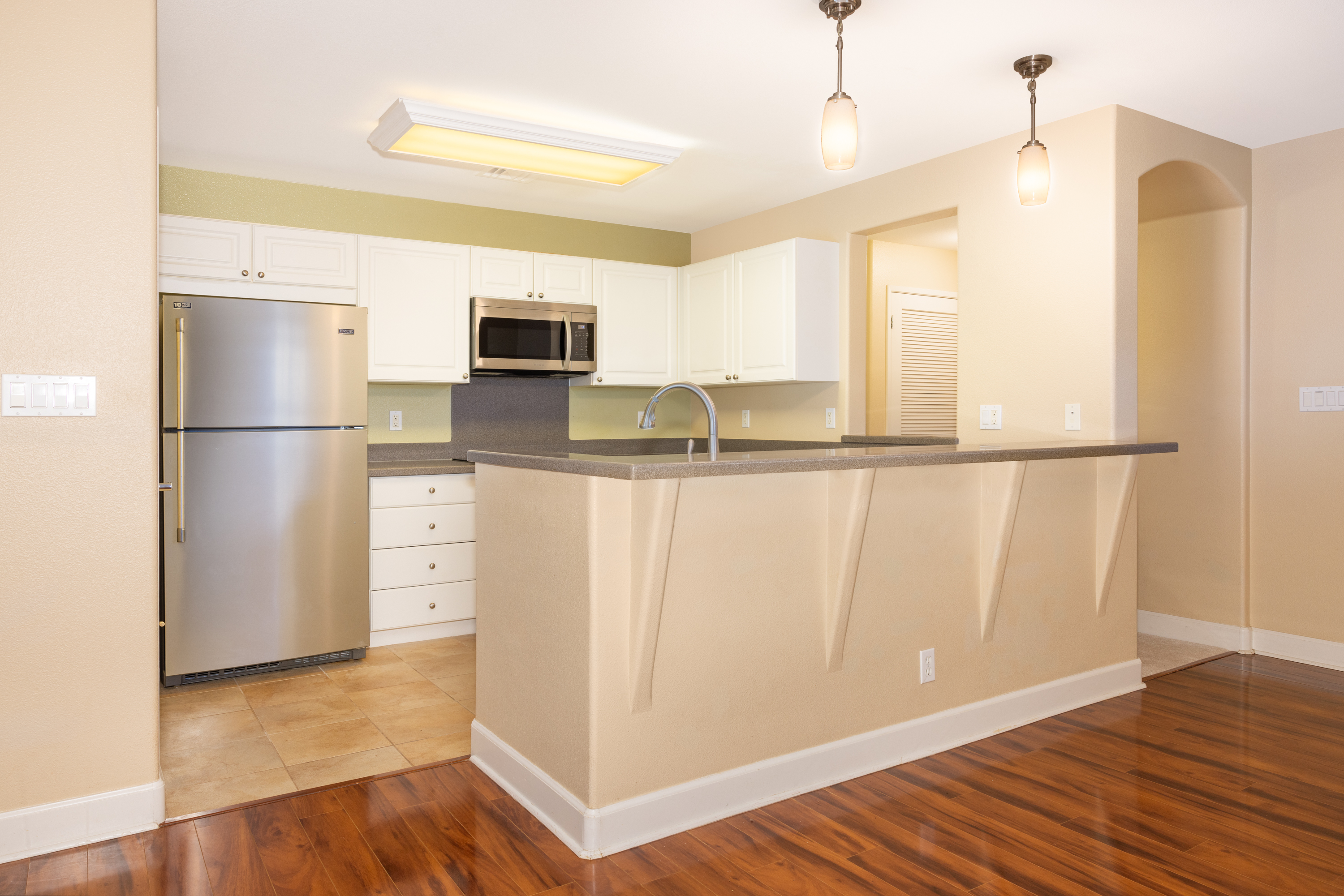 Kapolei, Hawaii, 96707, United States, 3 Bedrooms Bedrooms, ,2 BathroomsBathrooms,Residential,For Sale,2048941