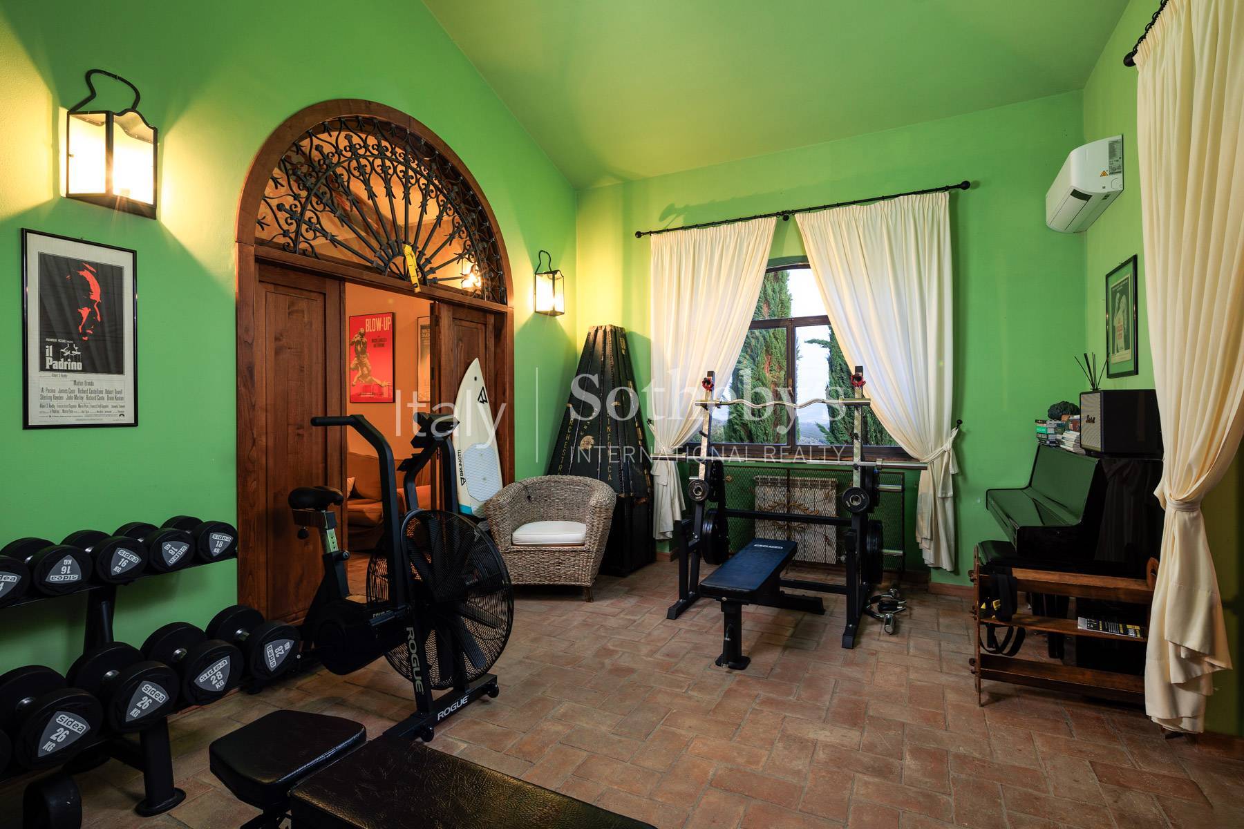  Historic farmhouse with olive grove and vineyard - 物件實景