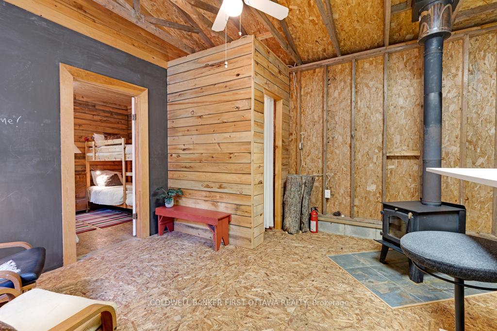 FRONTENAC, Ontario, K0H 2J0, CA, 3 Bedrooms Bedrooms, ,Residential,For Sale,1902002