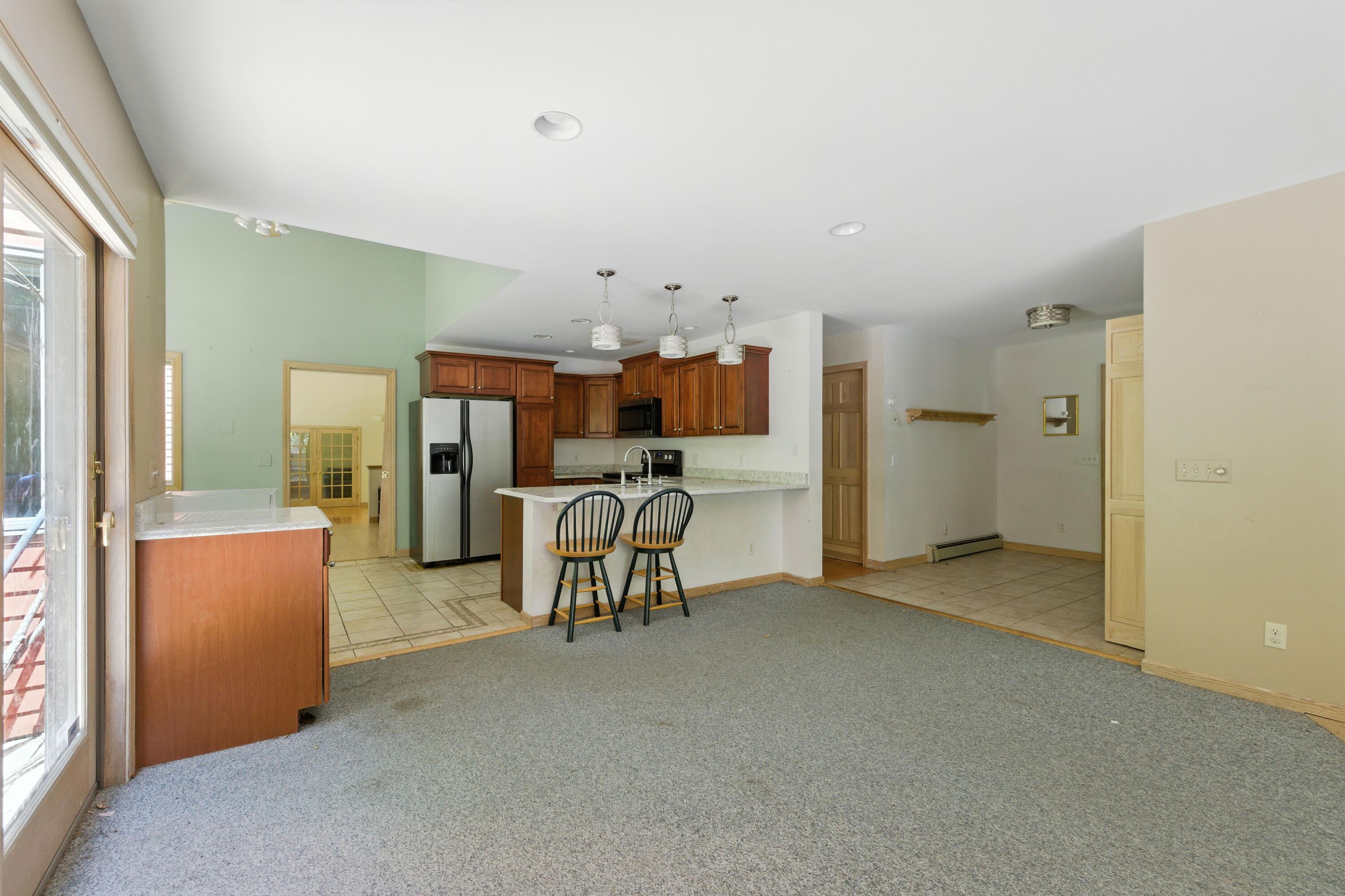 Lewiston, Maine, 04240, United States, 4 Bedrooms Bedrooms, ,3 BathroomsBathrooms,Residential,For Sale,1770488
