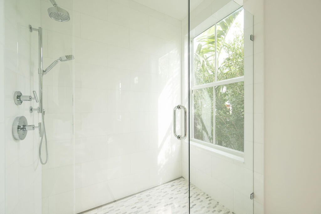 1233 Washington St, Key West, Florida, 33040, United States, 4 Bedrooms Bedrooms, ,5 BathroomsBathrooms,Residential,For Sale,1233 Washington St,1417070