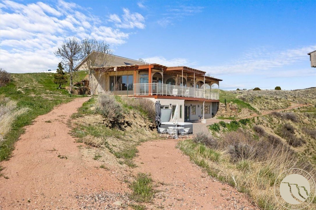 Billings, Montana, 59101, United States, 5 Bedrooms Bedrooms, ,4 BathroomsBathrooms,Residential,For Sale,1977602