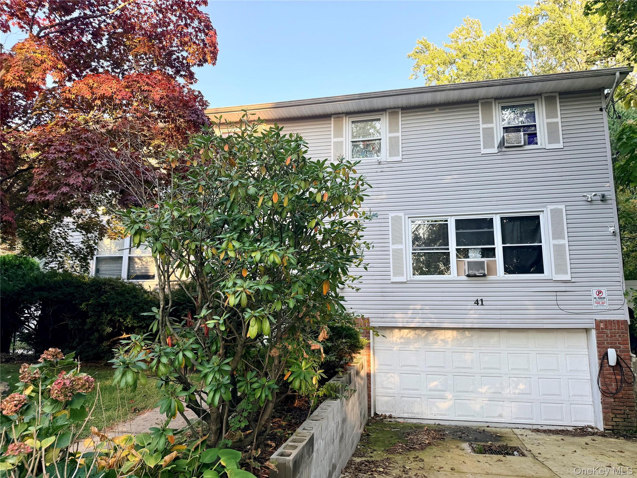 Evergreen Dr, Selden, NY 11784 #1