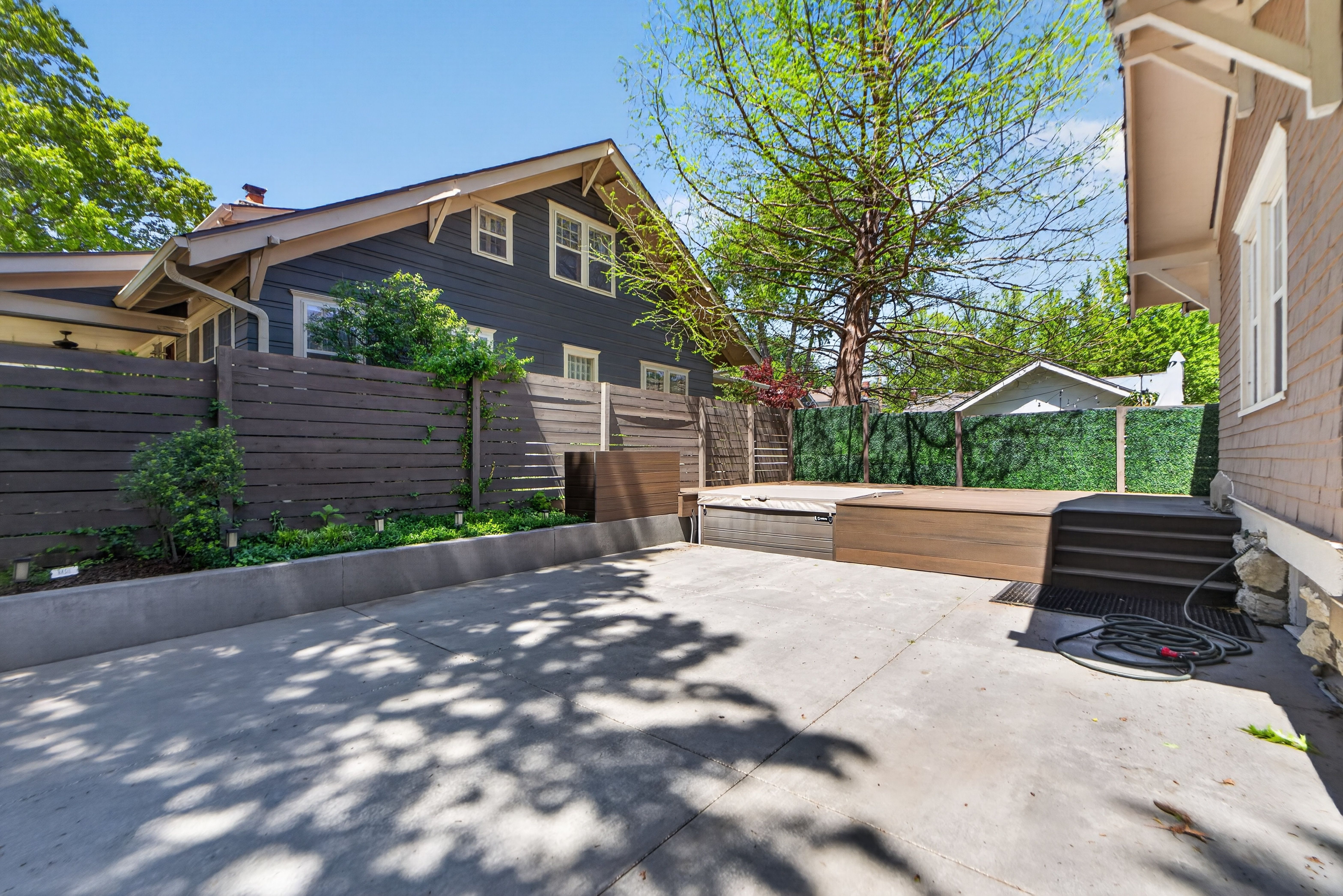  5850 Brookside Boulevard, Kansas City, MO 64113 - 物件實景