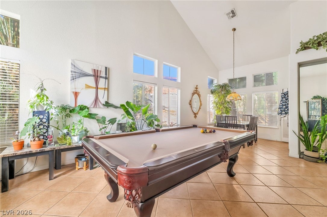 Henderson, Nevada, 89014, United States, 4 Bedrooms Bedrooms, ,3 BathroomsBathrooms,Residential,For Sale,2028376