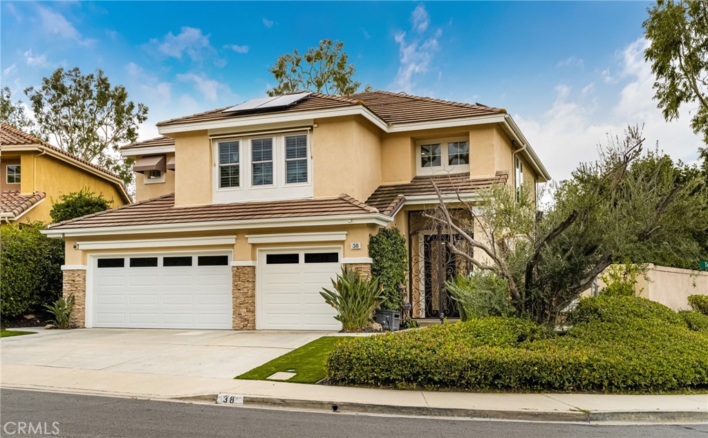 Lake Forest, California, 92610, United States, 6 Bedrooms Bedrooms, ,3 BathroomsBathrooms,Residential,For Sale,1850391