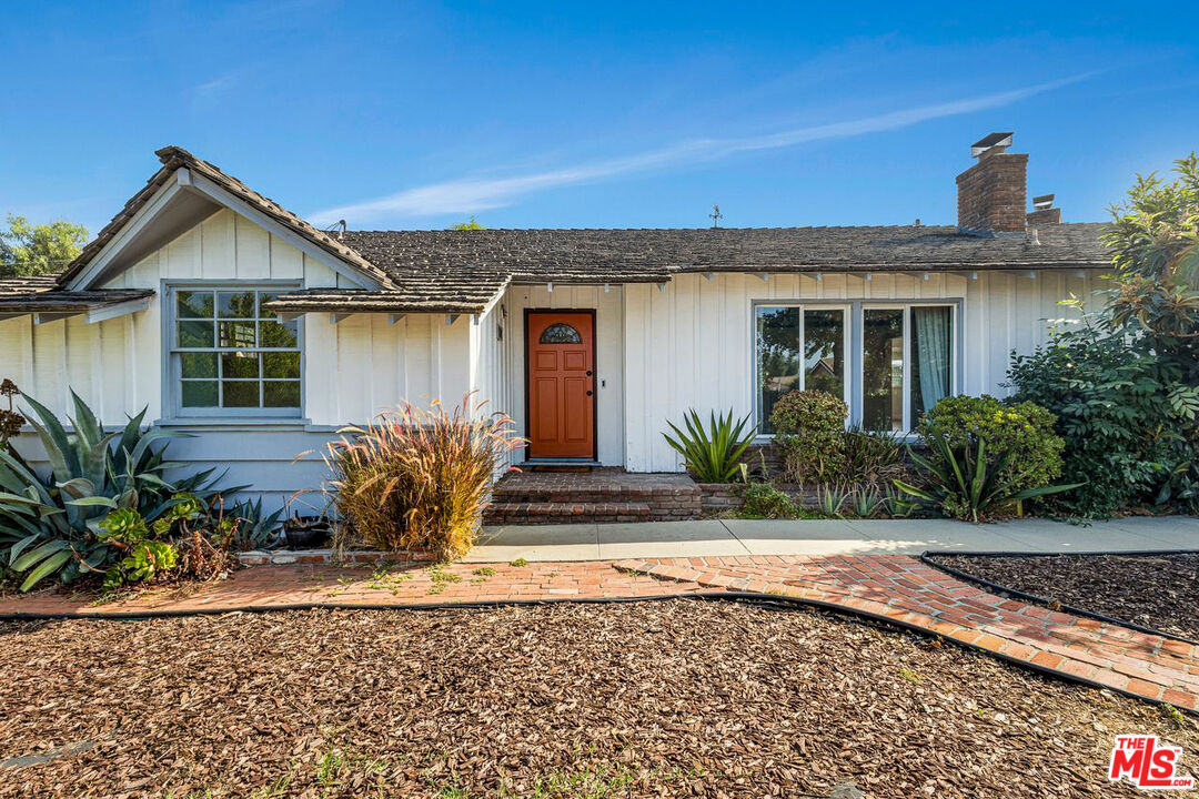 West Covina, California, 91791, United States, 4 Bedrooms Bedrooms, ,3 BathroomsBathrooms,Residential,For Sale,1989047