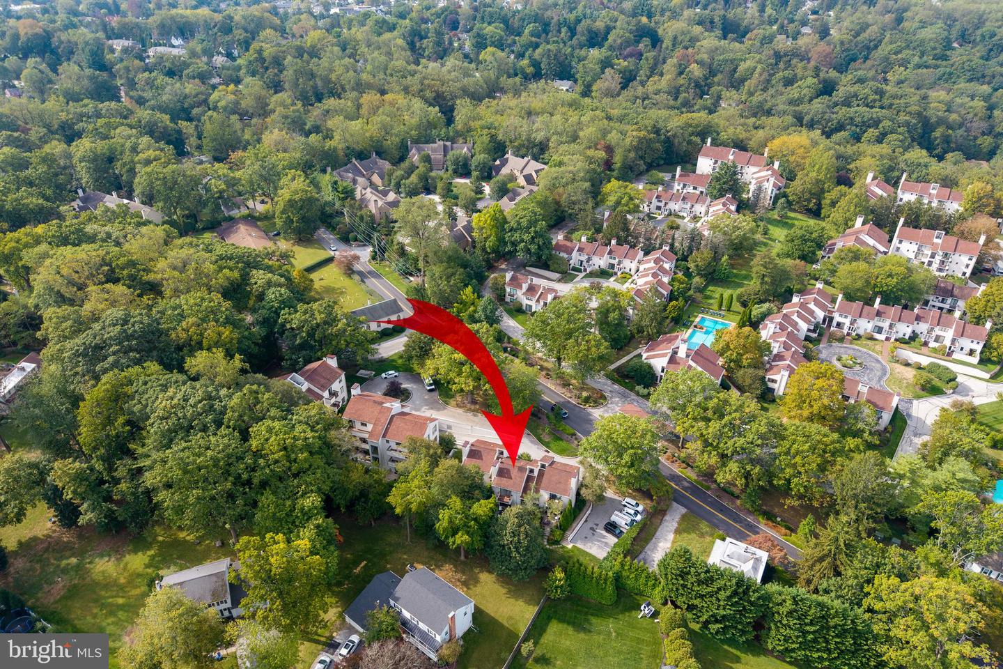 DEVON, Pennsylvania, 19333, United States, 2 Bedrooms Bedrooms, ,3 BathroomsBathrooms,Residential,For Sale,1980248