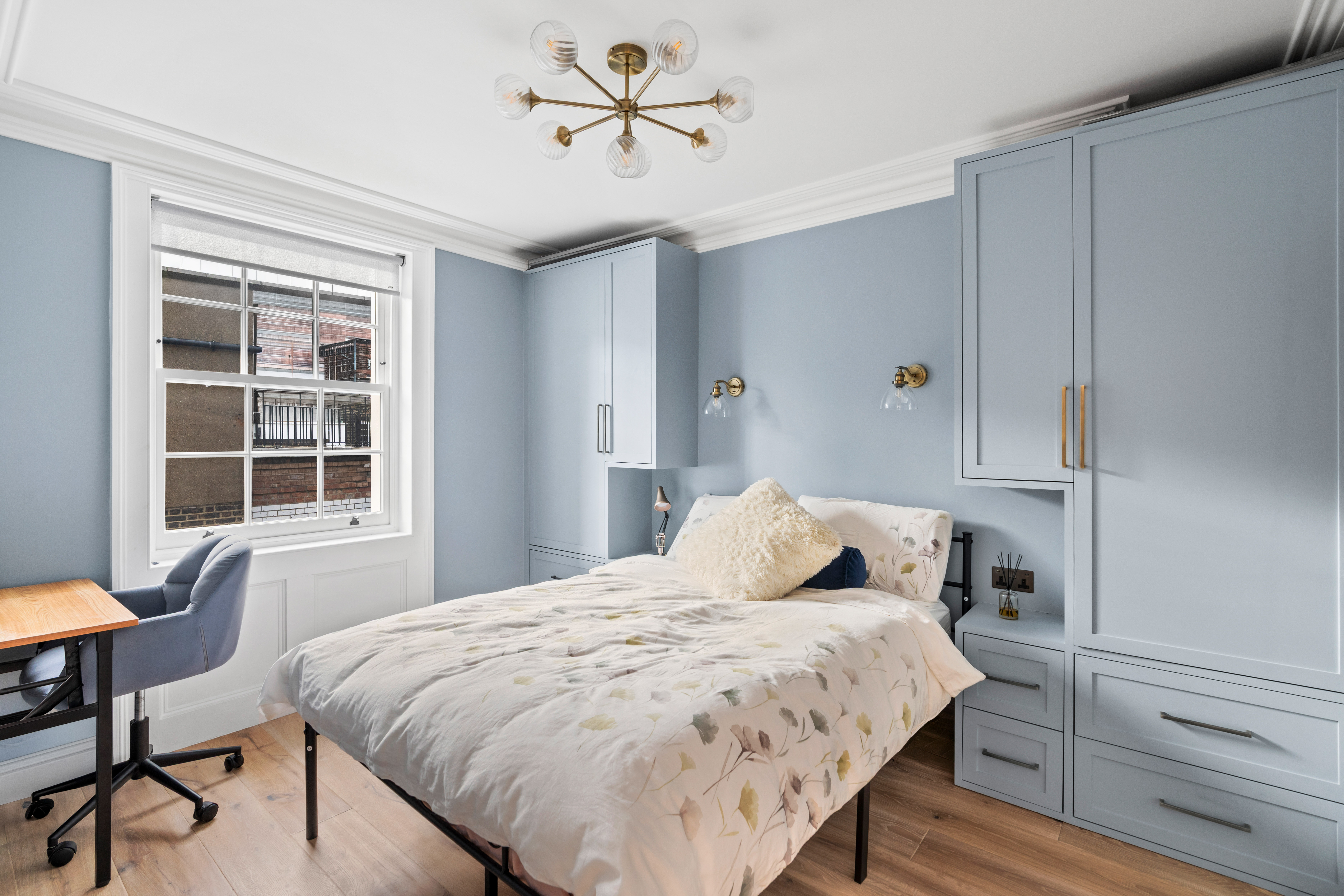  A Handsome Four-Bedroom Townhouse in Kensington - 物件實景