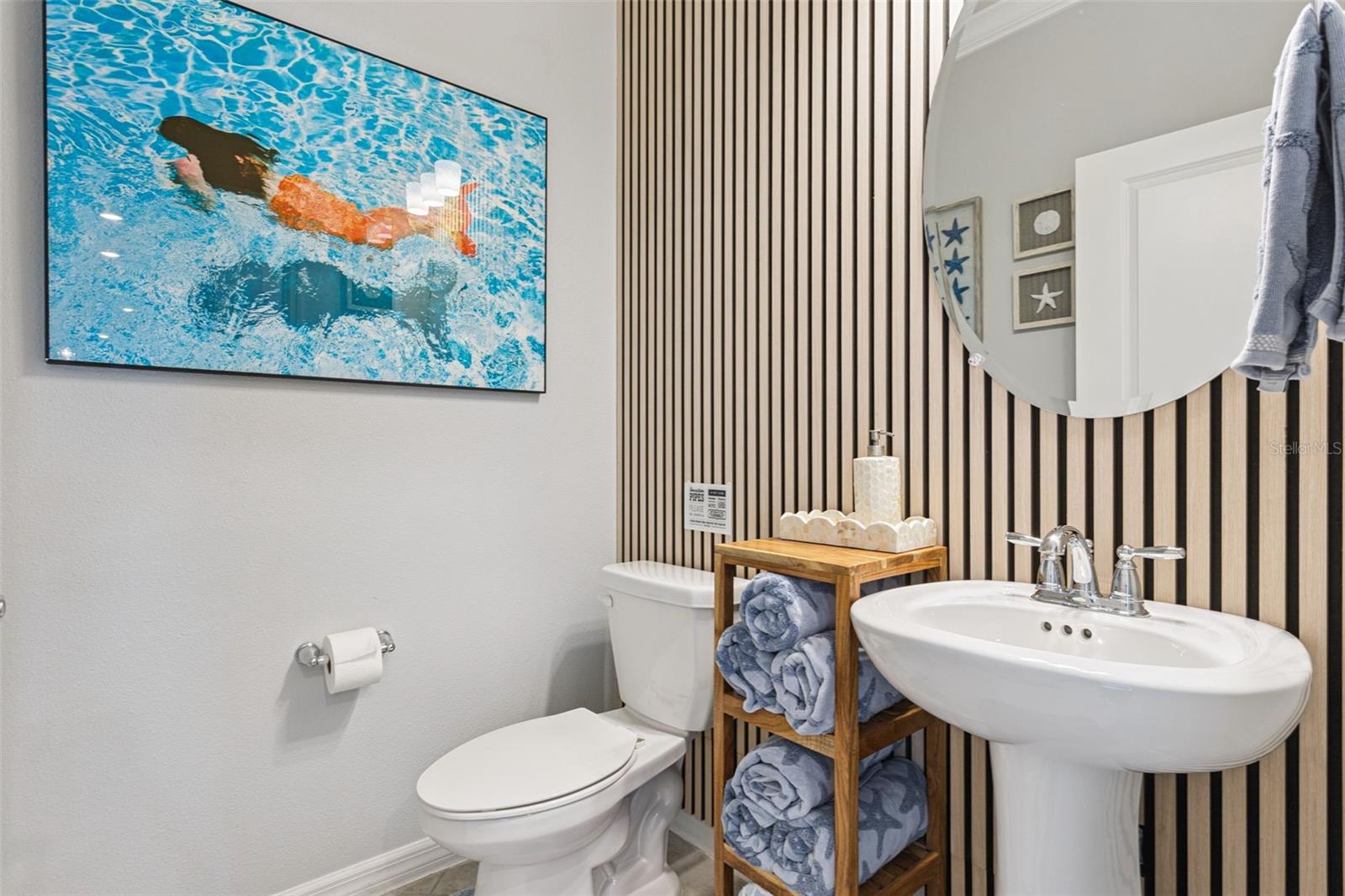 CLERMONT, Florida, 34714, United States, 5 Bedrooms Bedrooms, ,6 BathroomsBathrooms,Residential,For Sale,2015342