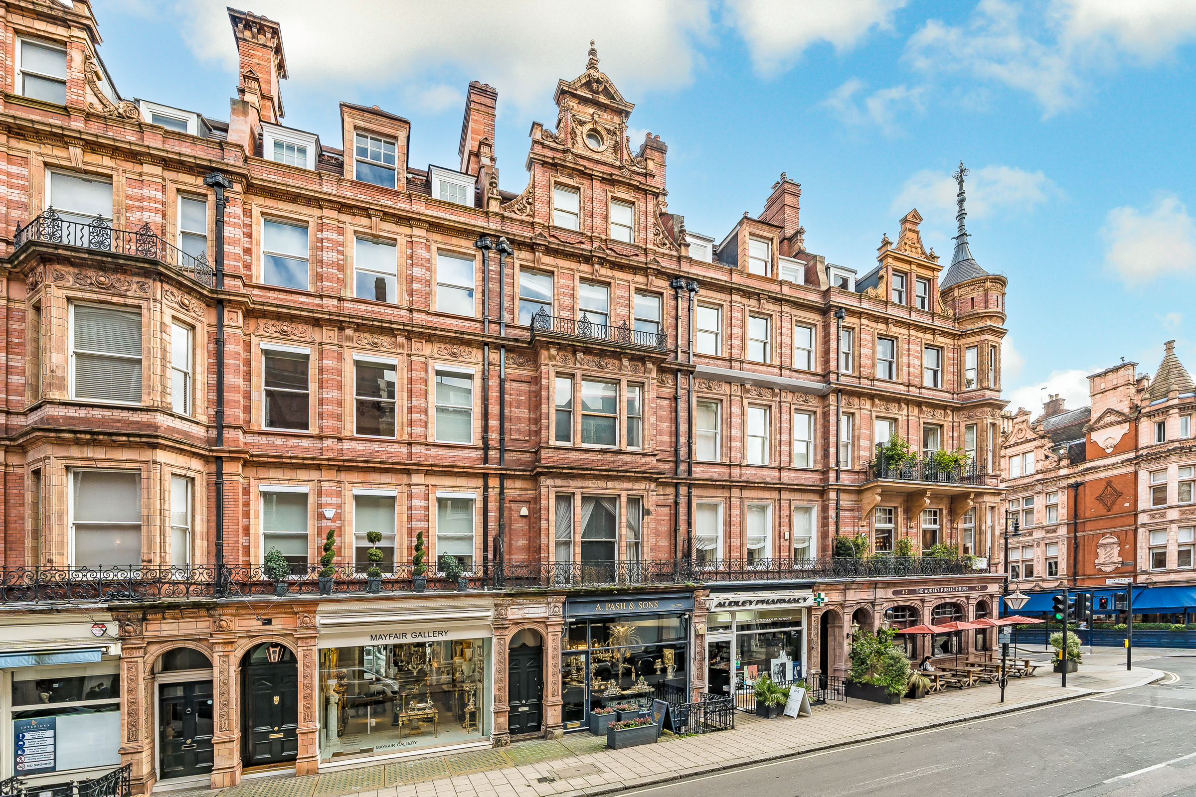  Exceptionally generous apartment in the heart of Mayfair - 物件實景