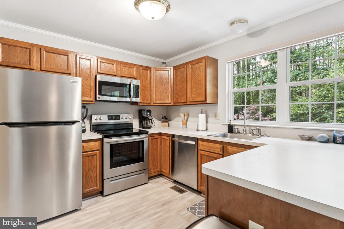 Sunderland, Maryland, 20689, United States, 3 Bedrooms Bedrooms, ,3 BathroomsBathrooms,Residential,For Sale,1976798