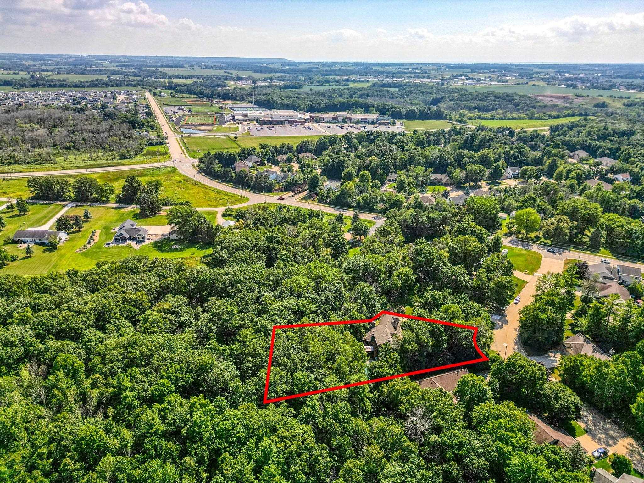 Kaukauna, Wisconsin, 54130-2900, United States, 3 Bedrooms Bedrooms, ,3 BathroomsBathrooms,Residential,For Sale,1916177