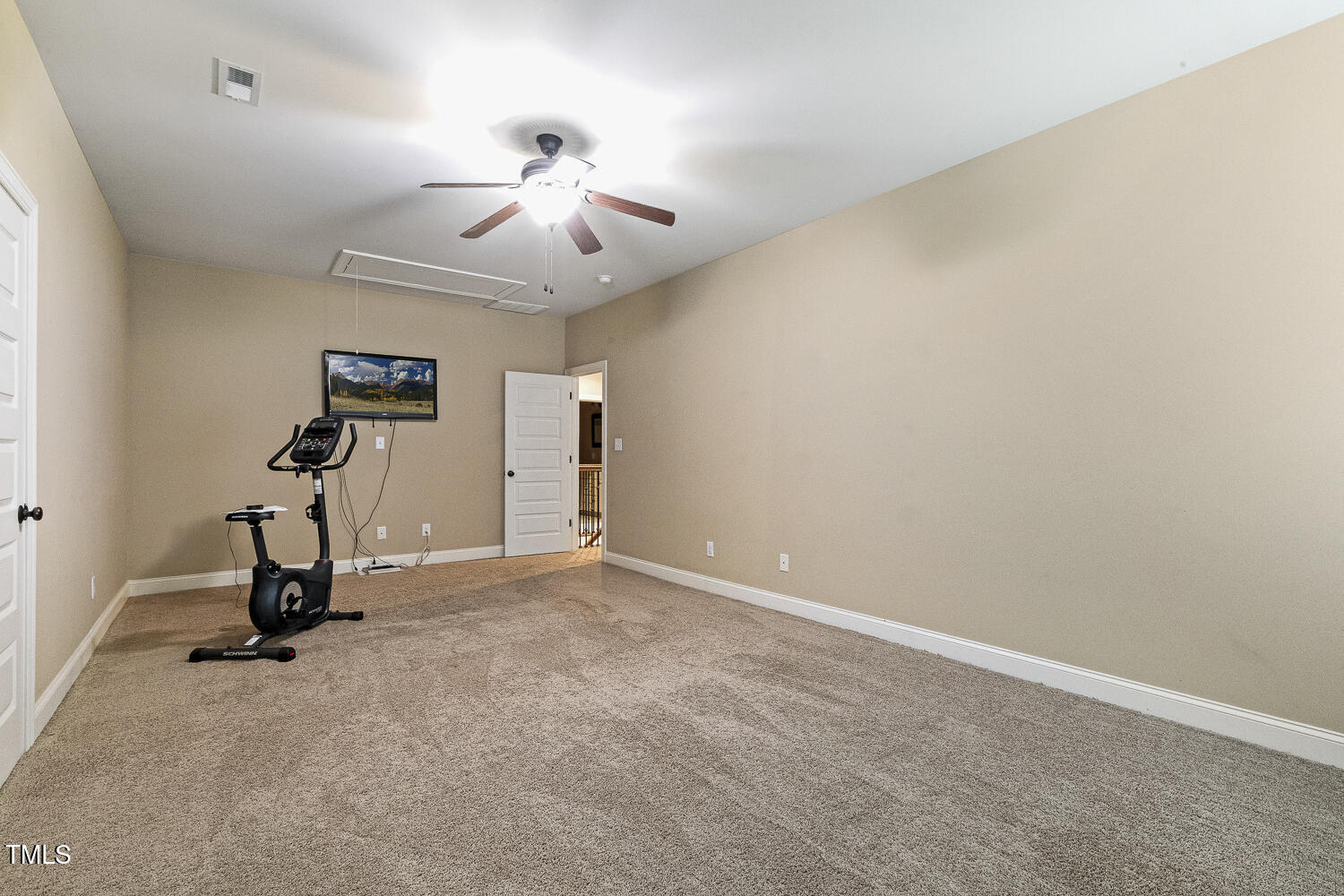 Fuquay Varina, North Carolina, 27526, United States, 4 Bedrooms Bedrooms, ,4 BathroomsBathrooms,Residential,For Sale,1889692