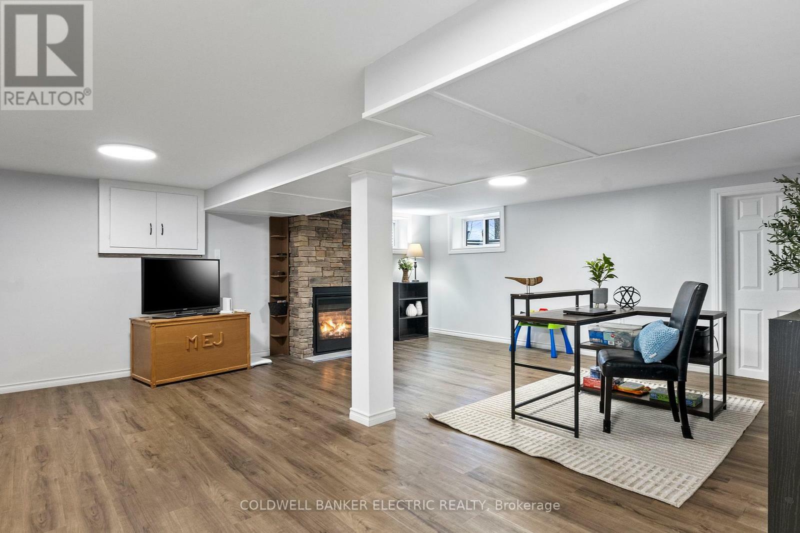 NORTH KAWARTHA, Ontario, K0L 1A0, CA, 3 Bedrooms Bedrooms, ,1 BathroomBathrooms,Residential,For Sale,1882801