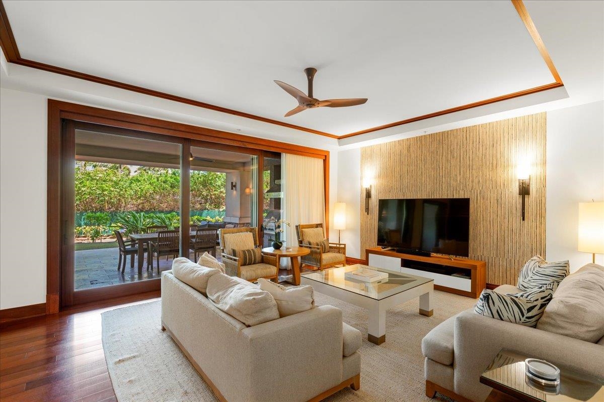Lahaina, Hawaii, 96761, United States, 3 Bedrooms Bedrooms, ,4 BathroomsBathrooms,Residential,For Sale,1827388