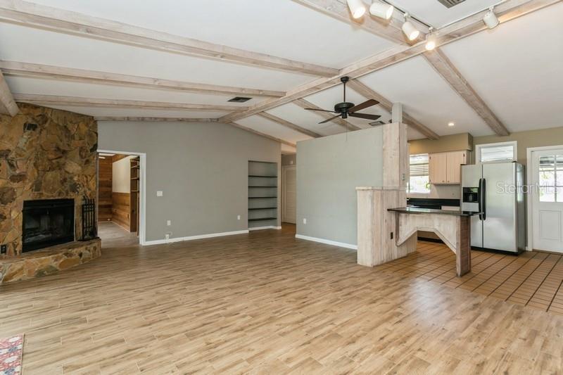 Dunedin, Florida, 34698, United States, 3 Bedrooms Bedrooms, ,2 BathroomsBathrooms,Residential,For Sale,1857306