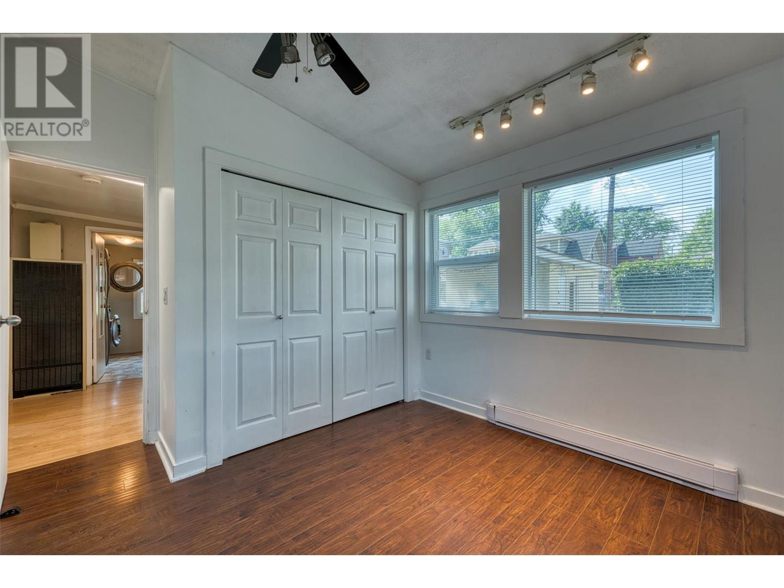 KELOWNA, British Columbia, V1Y 6S9, CA, 5 Bedrooms Bedrooms, ,3 BathroomsBathrooms,Residential,For Sale,1876948