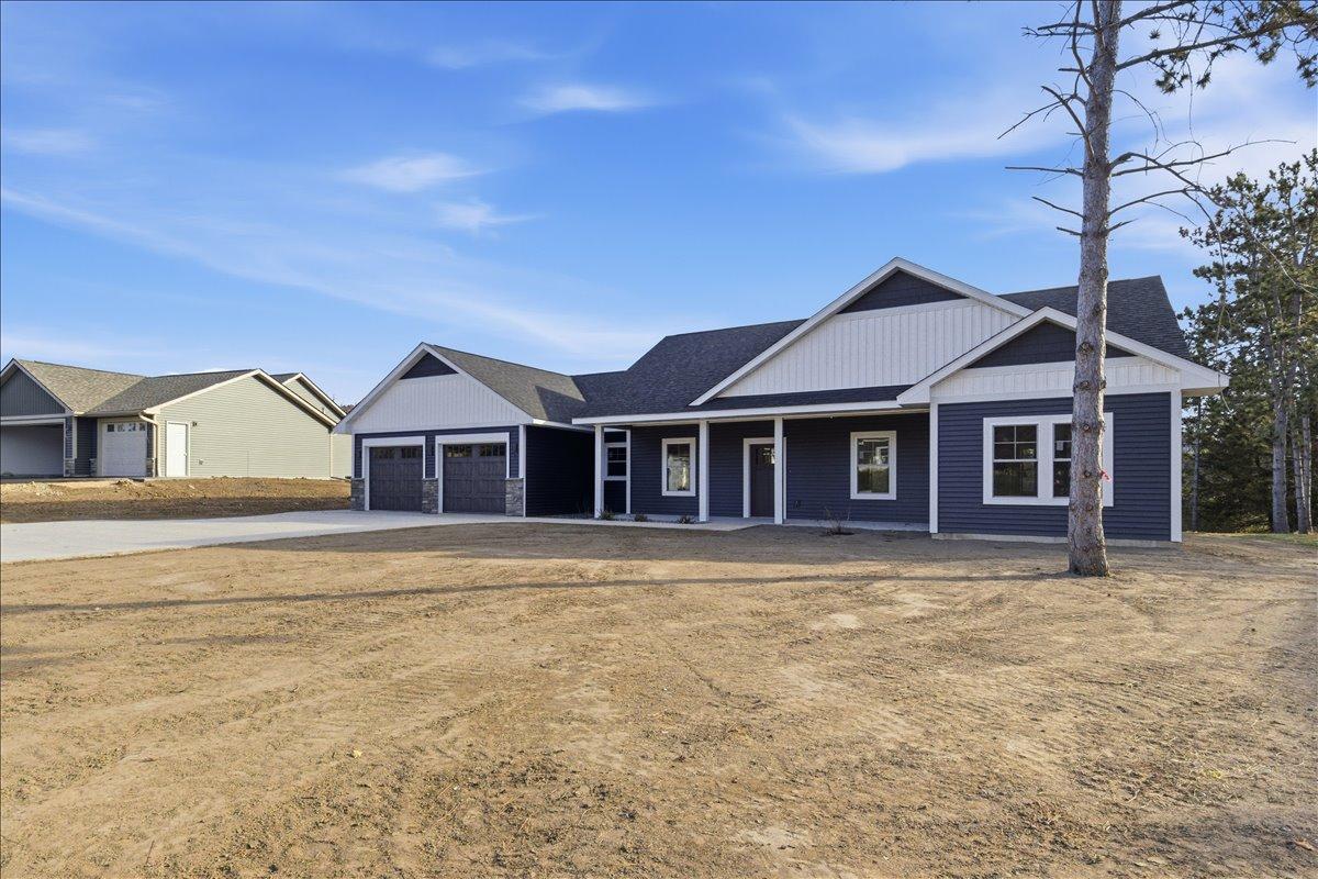 New Richmond, Wisconsin, 54017, United States, 3 Bedrooms Bedrooms, ,1 BathroomBathrooms,Residential,For Sale,1991052