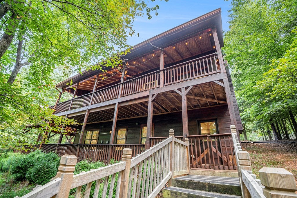 Ellijay, Georgia, 30540, United States, 4 Bedrooms Bedrooms, ,4 BathroomsBathrooms,Residential,For Sale,1858998